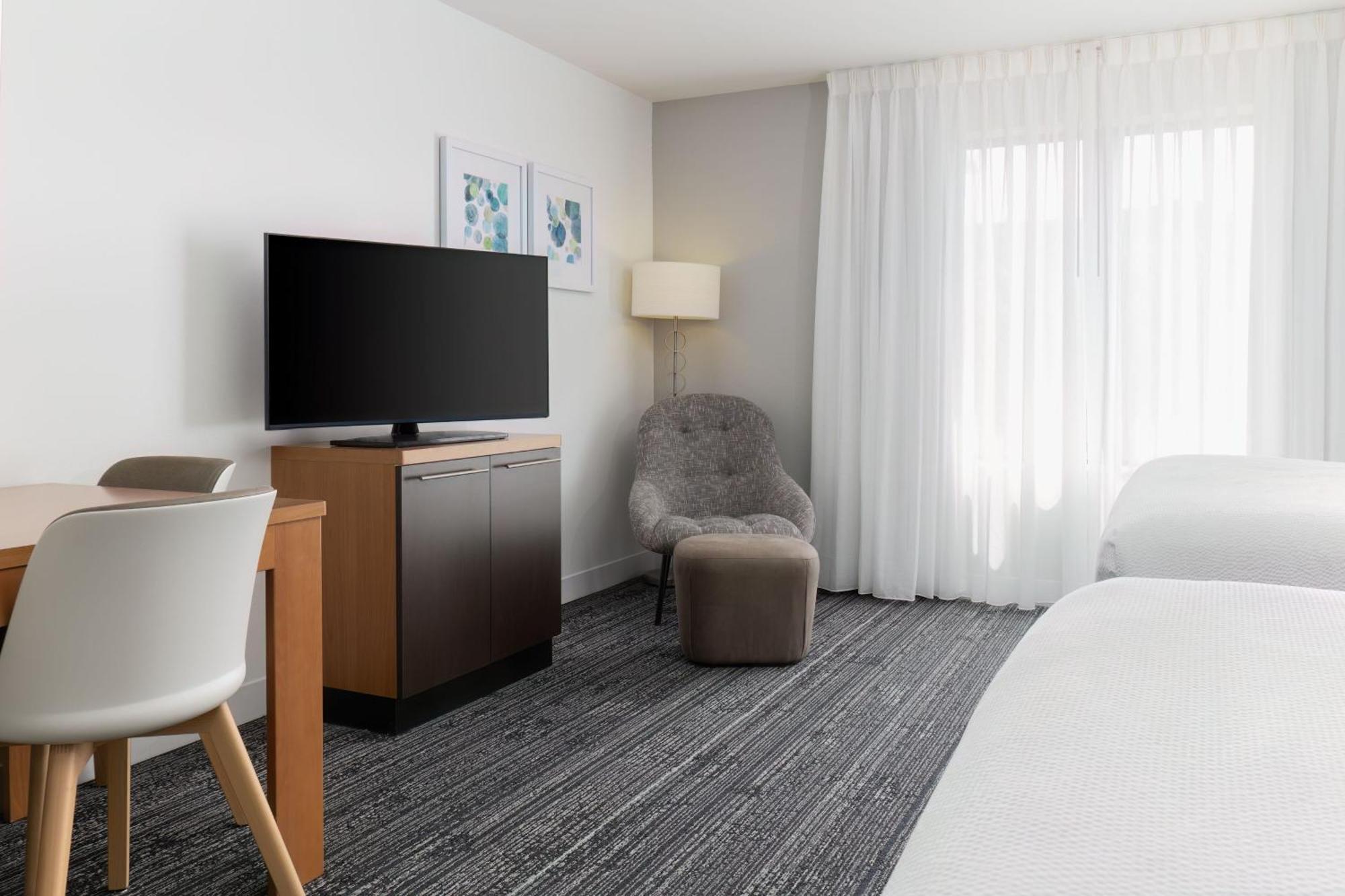 Towneplace Suites By Marriott Erie Eksteriør billede