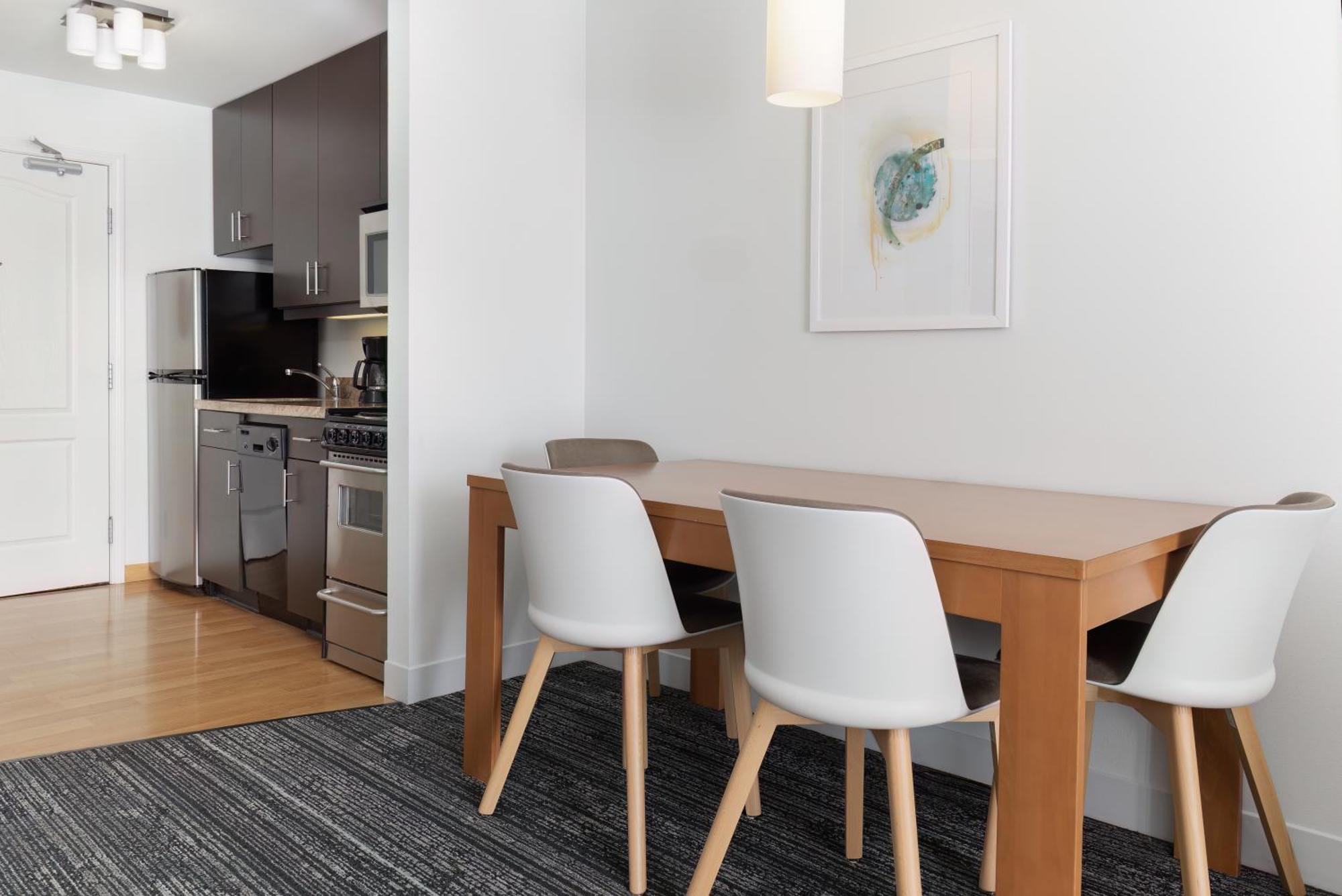 Towneplace Suites By Marriott Erie Eksteriør billede